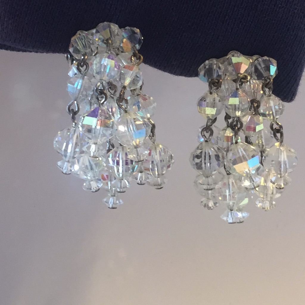 Gorgeous Vintage Laguna Ab Crystal Earrings